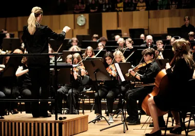 SKUSO Stråk och dirigent Skånes ungdomssymfoniorkester på Malmö Live 
