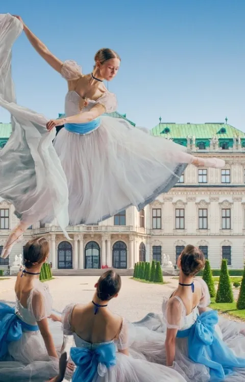 Ballerinor framför byggnad, SIA WORLDSTARS