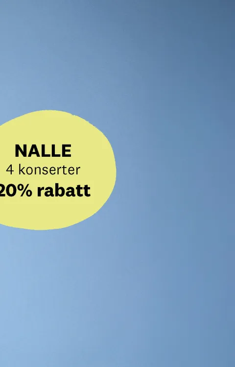 En mamma med barn och gosedjur i famnen. Citat: Nallekonsert ger oss en lekfull väg in i musiken. Blobb med text: Nalle 4 konserter 20% rabatt