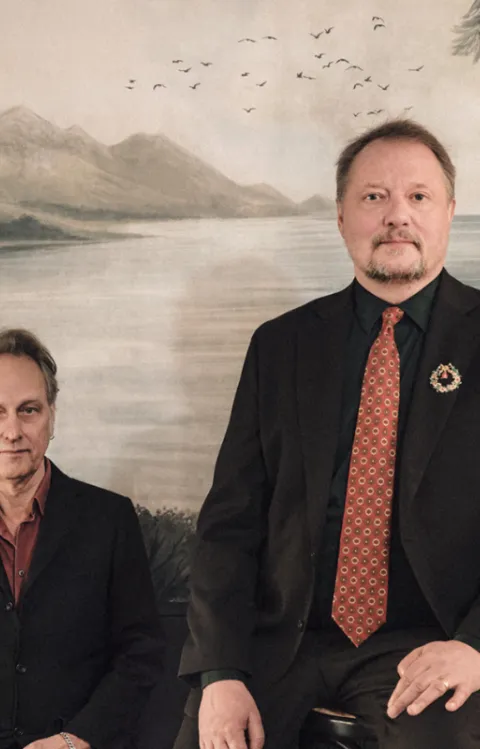 Bild på de fyra bandmedlemmarna i Weeping willows