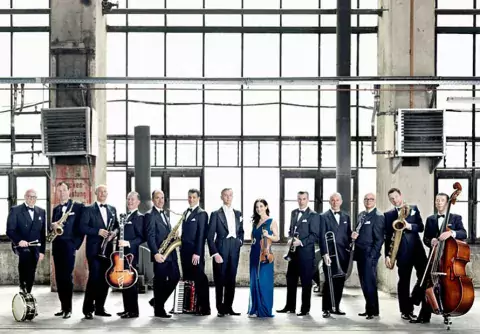 Max Raabe & The Palast Orchester