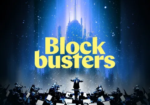Dekorativ bild med texten Blockbusters, silhuetten av ett rymdskepp och en orkester på scen.